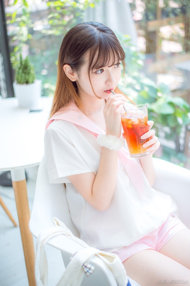 有人闻言匆匆离开去请吕蒙。